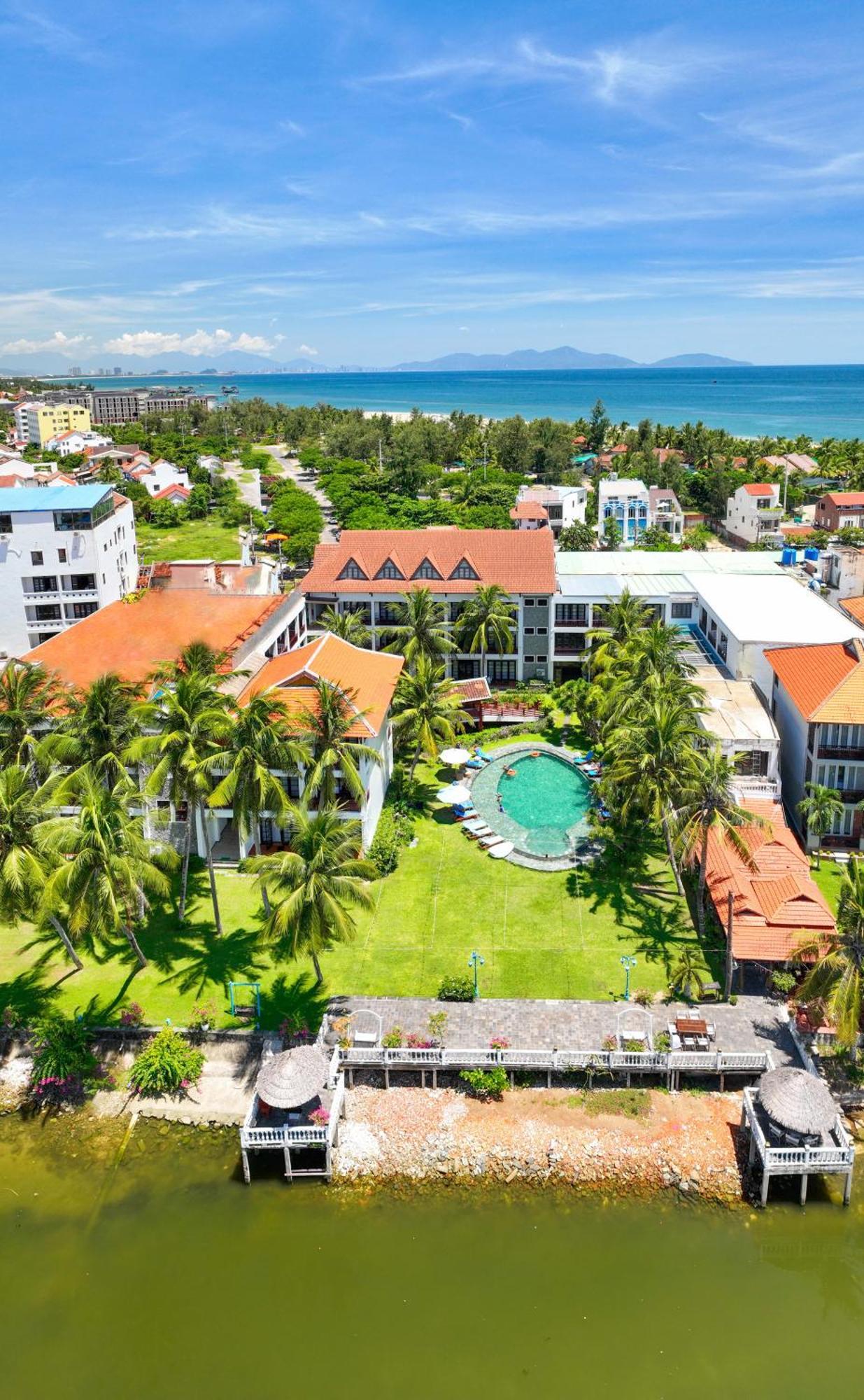 River Beach Resort & Residences Hoi An Exterior foto